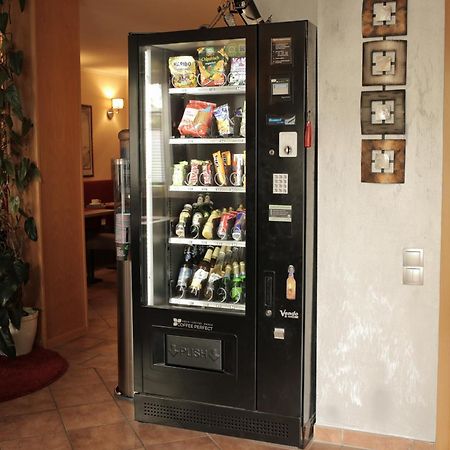 Hotel Zur Sonne Waren  Zewnętrze zdjęcie