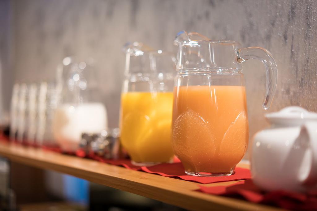 Hotel Zur Sonne Waren  Zewnętrze zdjęcie